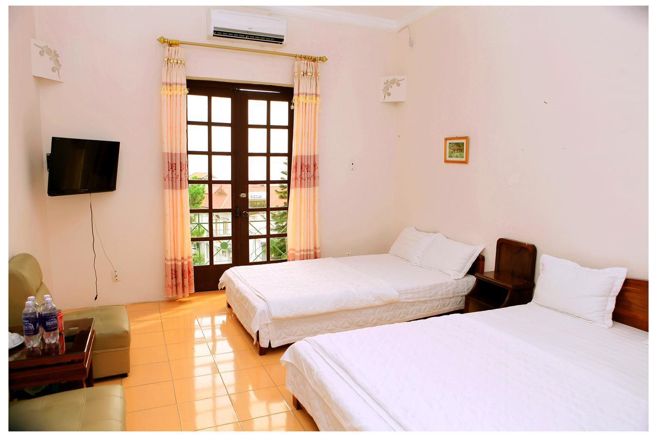 Khách Sạn Cây Thông Tam Ðảo Exterior foto